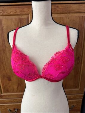 Victoria's Secret Hot Pink Lace Embellished Push-Up Bra